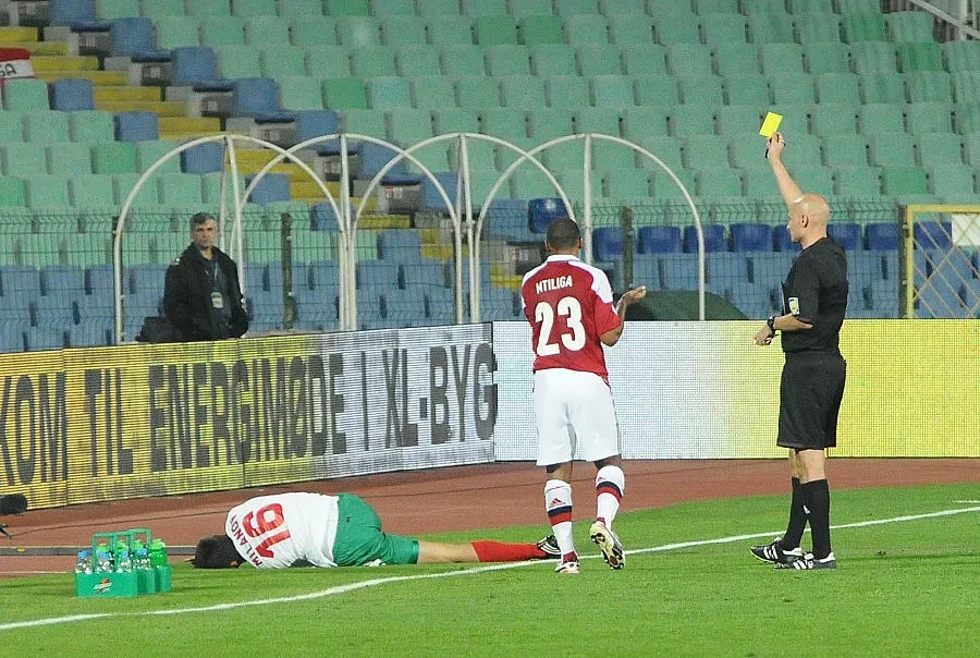 Партньор на ФИФА: Изхвърлете България от футбола!