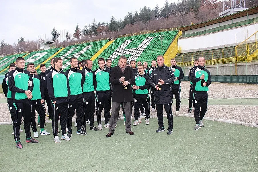 Кмет и водосвет в "Пирин"