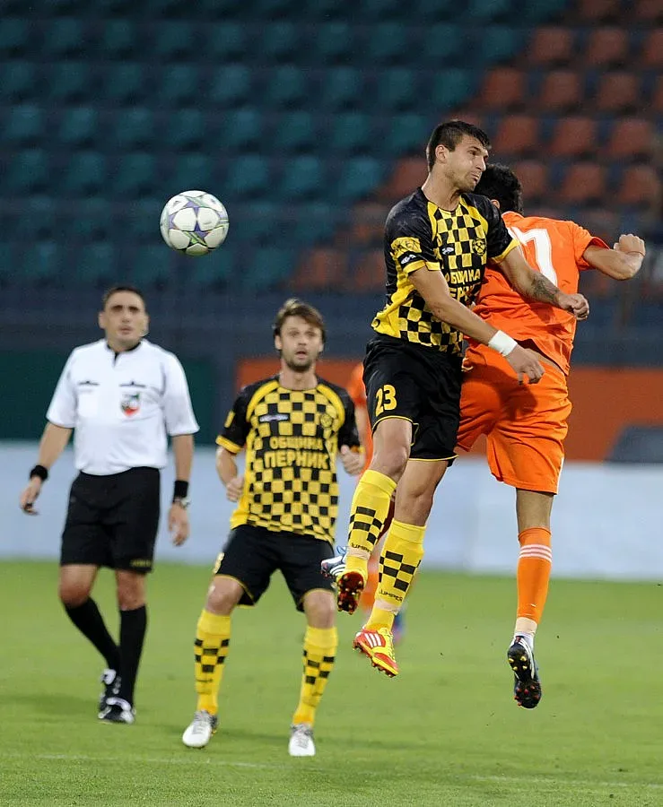 Само един иска в "Миньор"