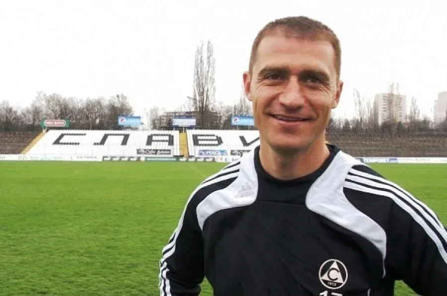 Бивш славист в тима на Бойко