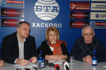 БСП флиртува с пенсионери и майки