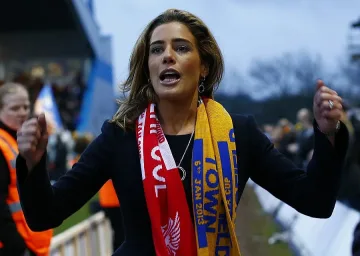 Футболна шефка: Лесбийка ме сваляше в затвора