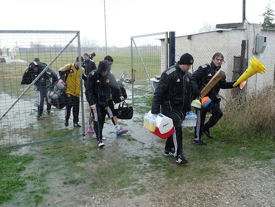 Градушка удари "Ботев" (Пд) в Гърция