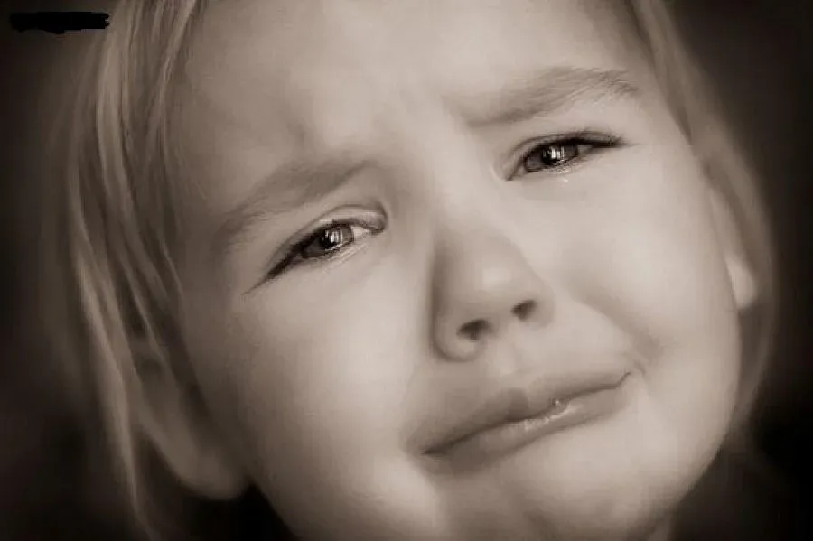 Италия ни вини в педофилия над сирачета