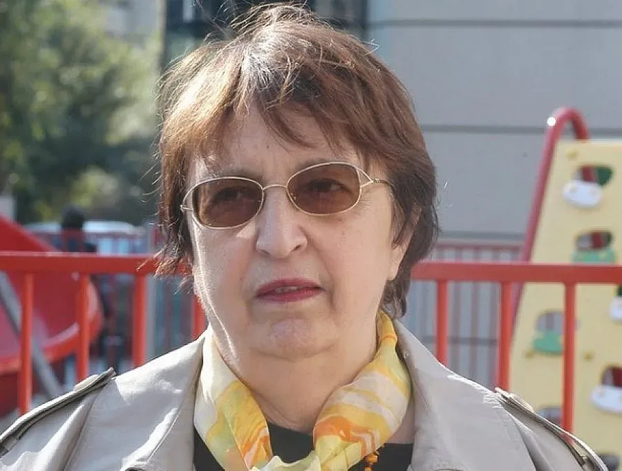 Наследничка съди галерия за съсипани картини