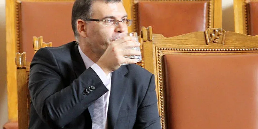 Брюксел скастри Дянков за пенсионерите (обновена)