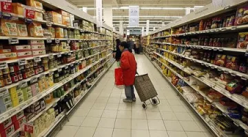 Светът изхвърля половината от храната си