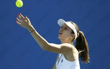 Шампионка спря Цвети Пиронкова в Хобарт