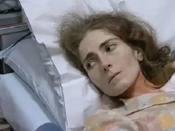 Гери гасне вкъщи, 3 болници я връщат
