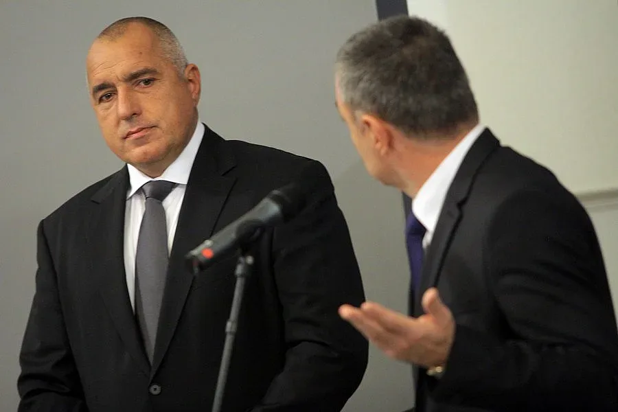 БАН съветва премиера за Македония