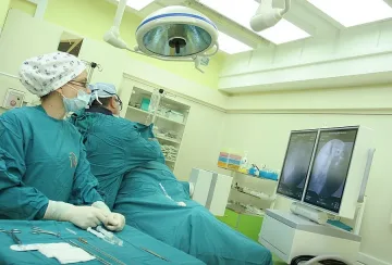 Вкарват докторите в нета     