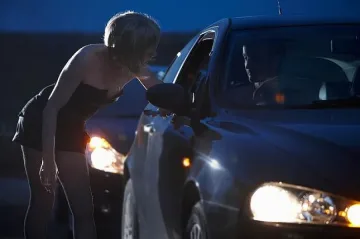 Проститутки учат английски за световното