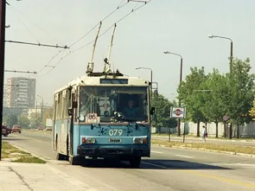 Апаши оставиха Сливен без тролеи