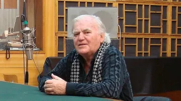 След Тодор Колев оперираха и Тончо Русев