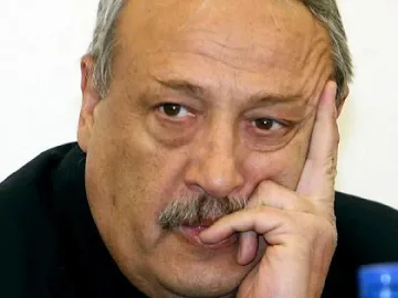 Гарелов се жалва от цензура в нета