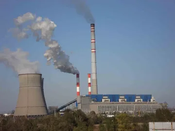 Натискат за по-евтин ток американските ТЕЦ-ове