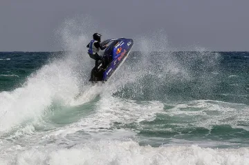 Балчик пак продава "Албена"