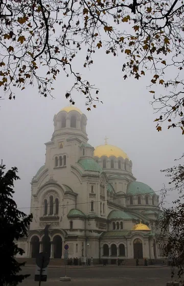 Църквата почита Богоявление със света литургия