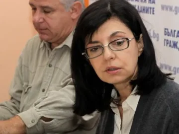 Кунева: Няма да се коалирам с ГЕРБ