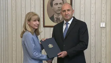 Първи министър потвърди официално. Остава в кабинета
