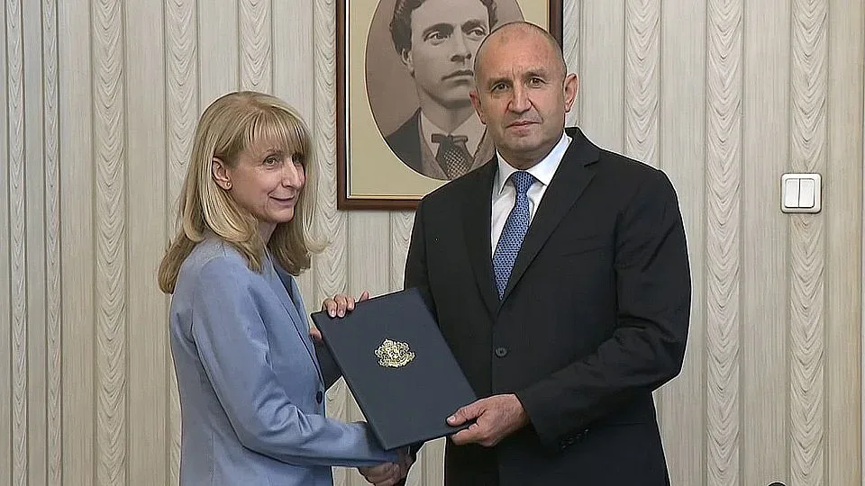 Първи министър потвърди официално. Остава в кабинета