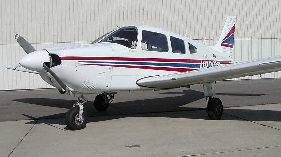 Пет жертви при самолетна катастрофа във Франция