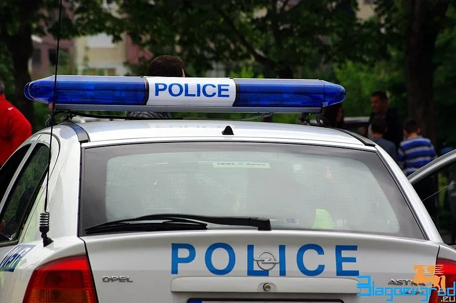 Взривиха кола в София