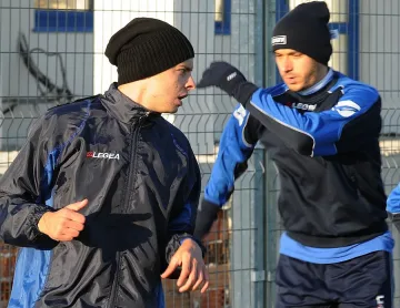 "Черноморец" уреди 12 контроли