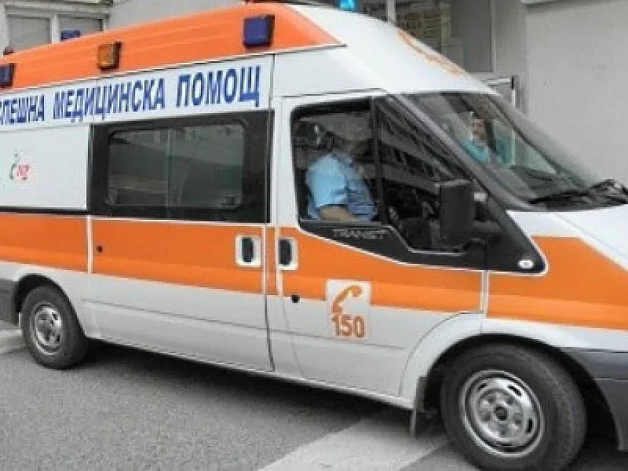 Наш шофьор отнесе гръцки "Ровър"