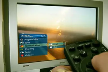 "Ал Джазира" си купи кабелната на Ал Гор   