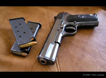 Разстрел на трима в Швейцария   