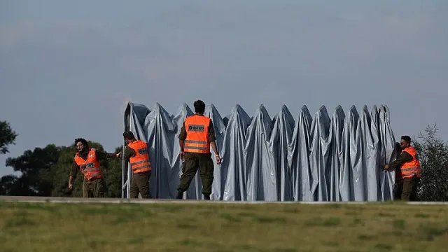 Започна размяната на заложници и палестинци