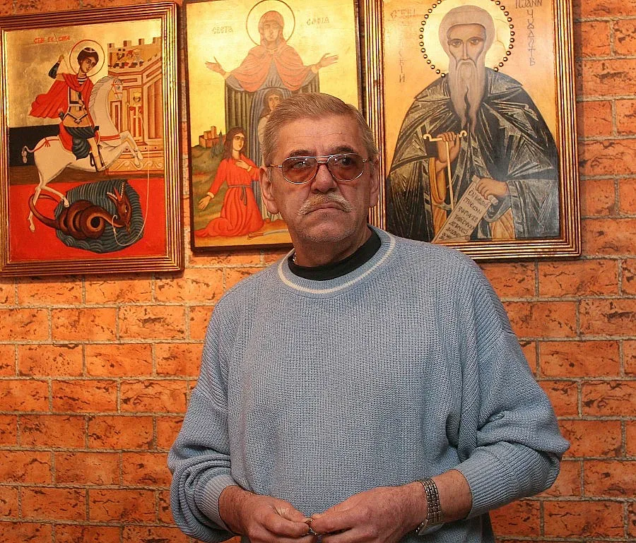 Искат до дупка милост за Опиц