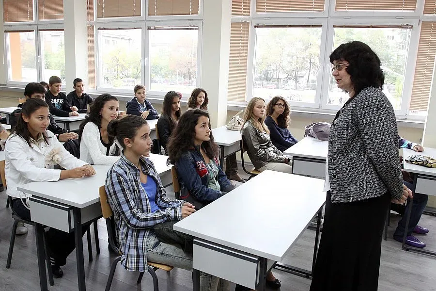 Учителите под лупа