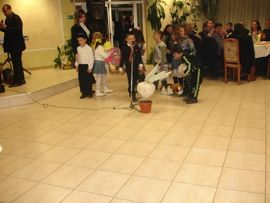 Събраха над 20 бона за сираци