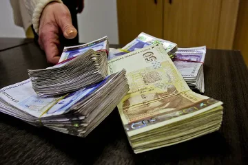 2013: Заплати и пенсии пълзят нагоре