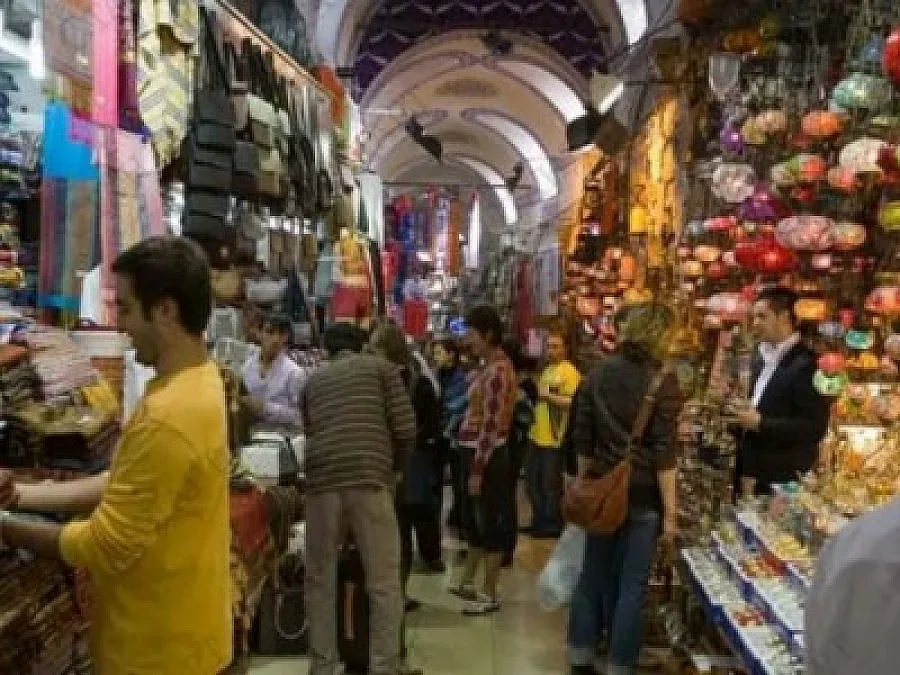 Край на пазаруването за 2012-та