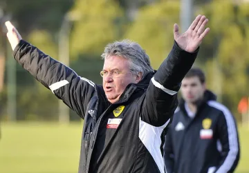 "Анжи" задържа Хидинк с 12 млн. евро годишно