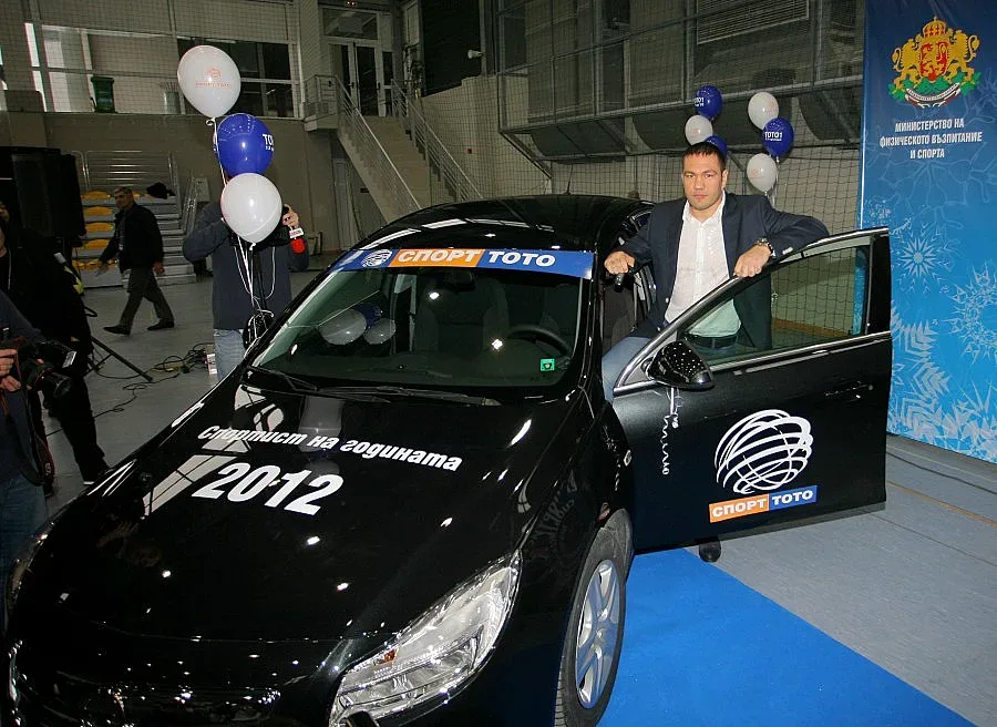 Кобрата: По-добър шофьор съм от Кличко