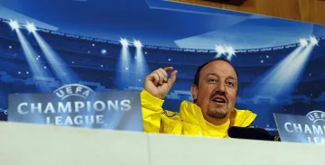 Бенитес остава в "Челси"