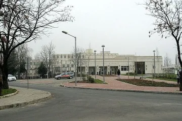 Съмнителен пакет вдигна на крак US посолството (обновена)