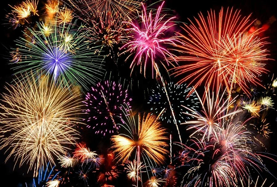 Римски свещи сменят пиратките за ЧНГ