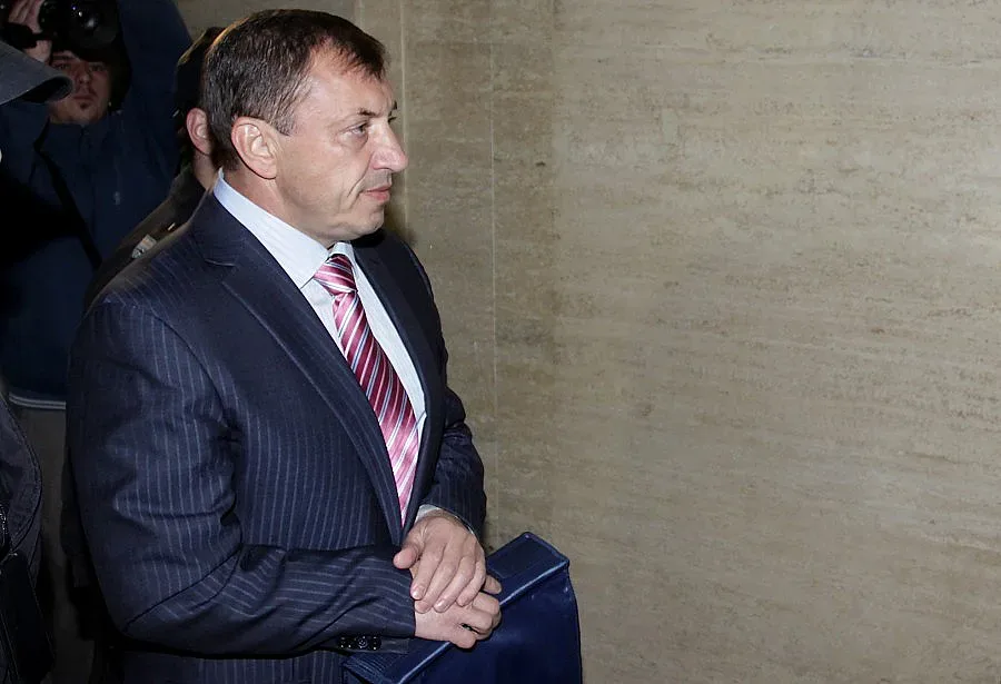 Свободата на Алексей Петров помпи разходите в МВР