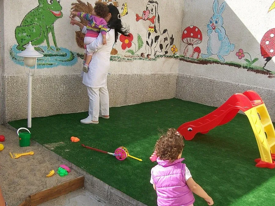 По-евтина забавачка за бургазлии