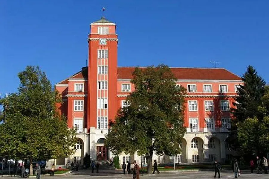 Булка беглец отне бащинството на мъжа си