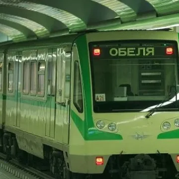 Блъснатата в метрото Анета е добре