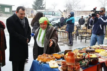 В Кошава празнуваха Рождество на площада