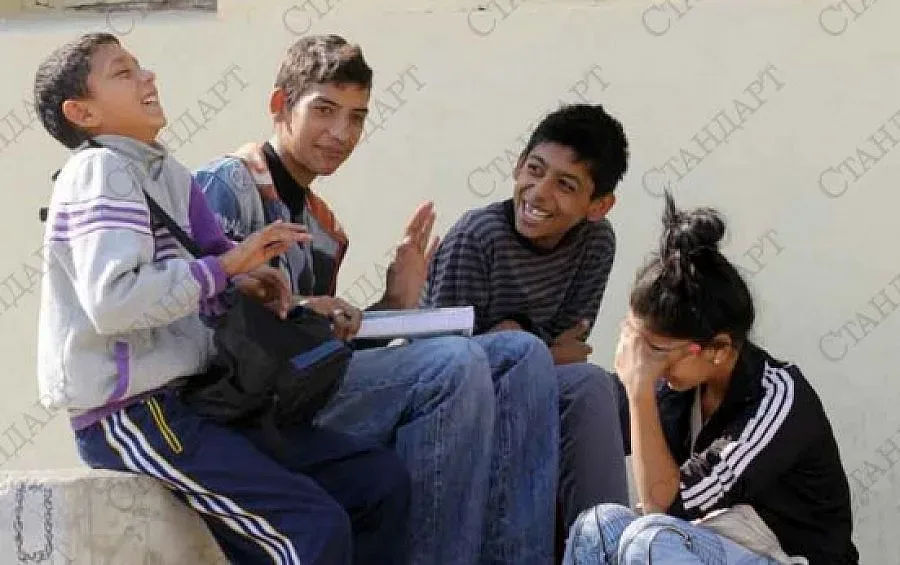 Пращат ромчетата в класове с отличници