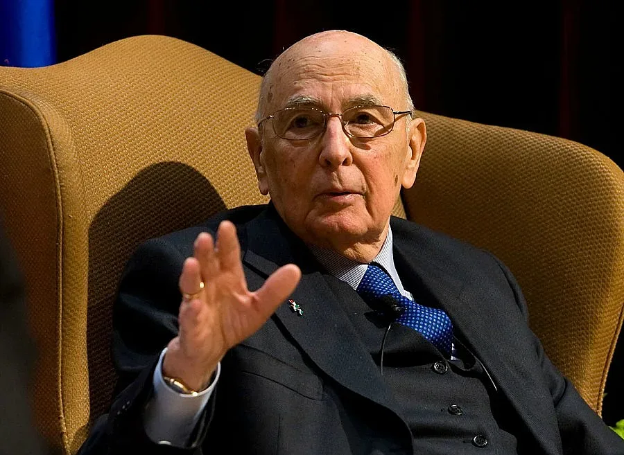 Президентът на Италия разпусна парламента