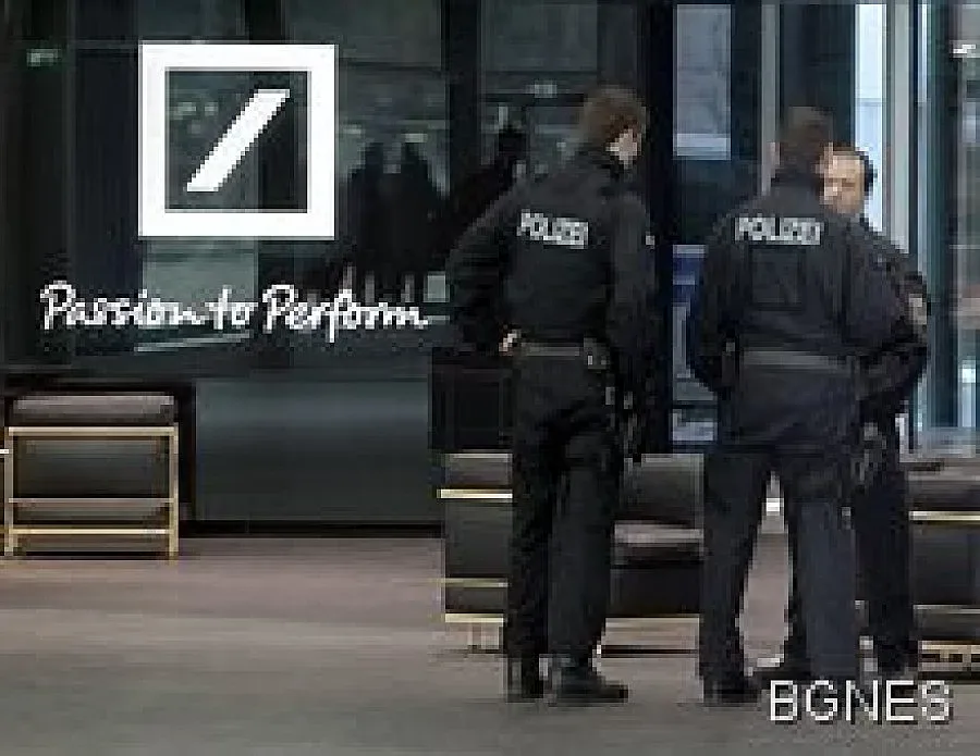 Заложническа драма в "Дойче банк" с успешен край